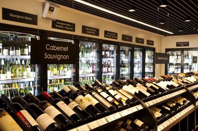 如何經(jīng)營一家瓶子店?